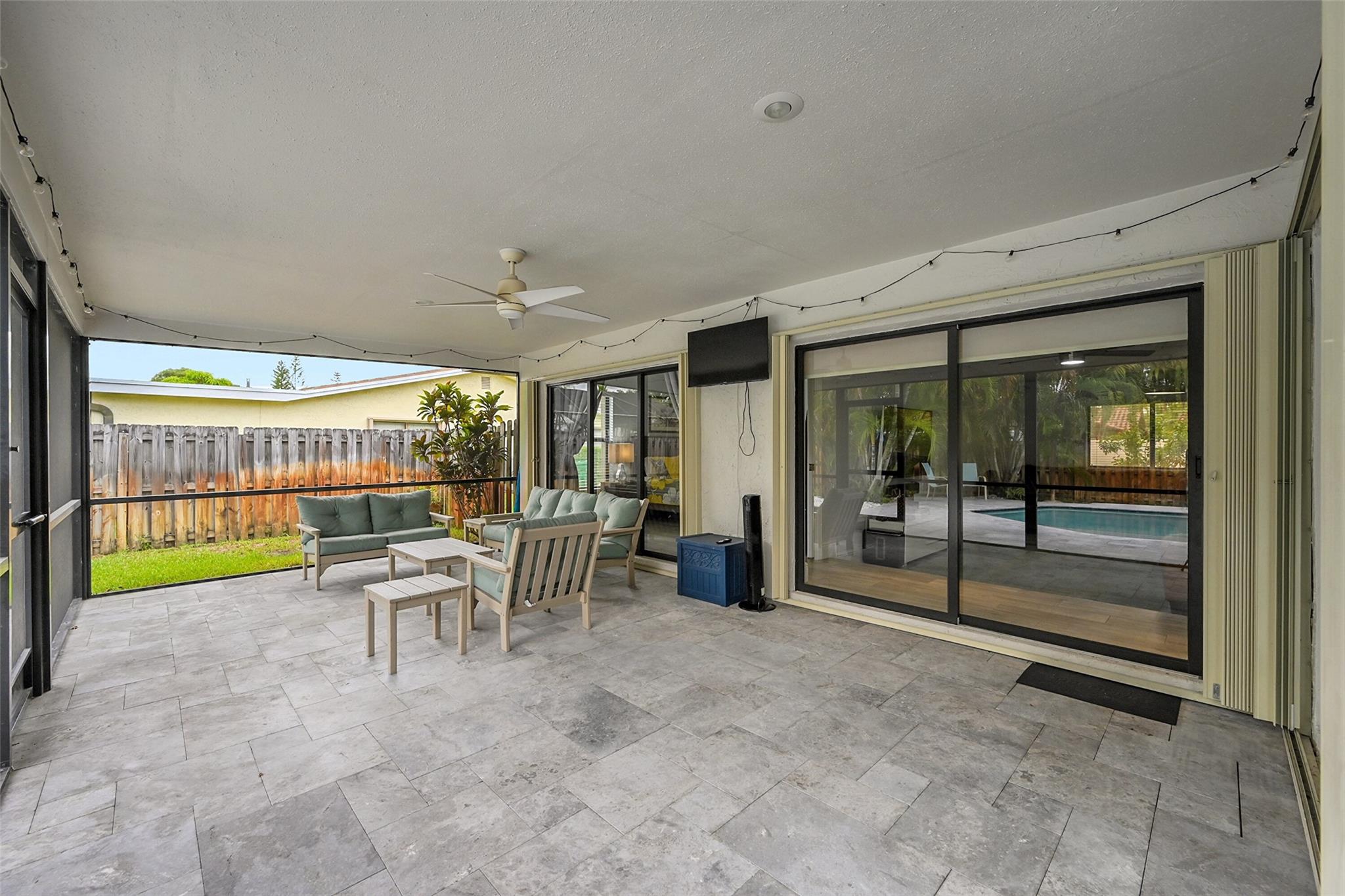 MAPLEWOOD - Residential