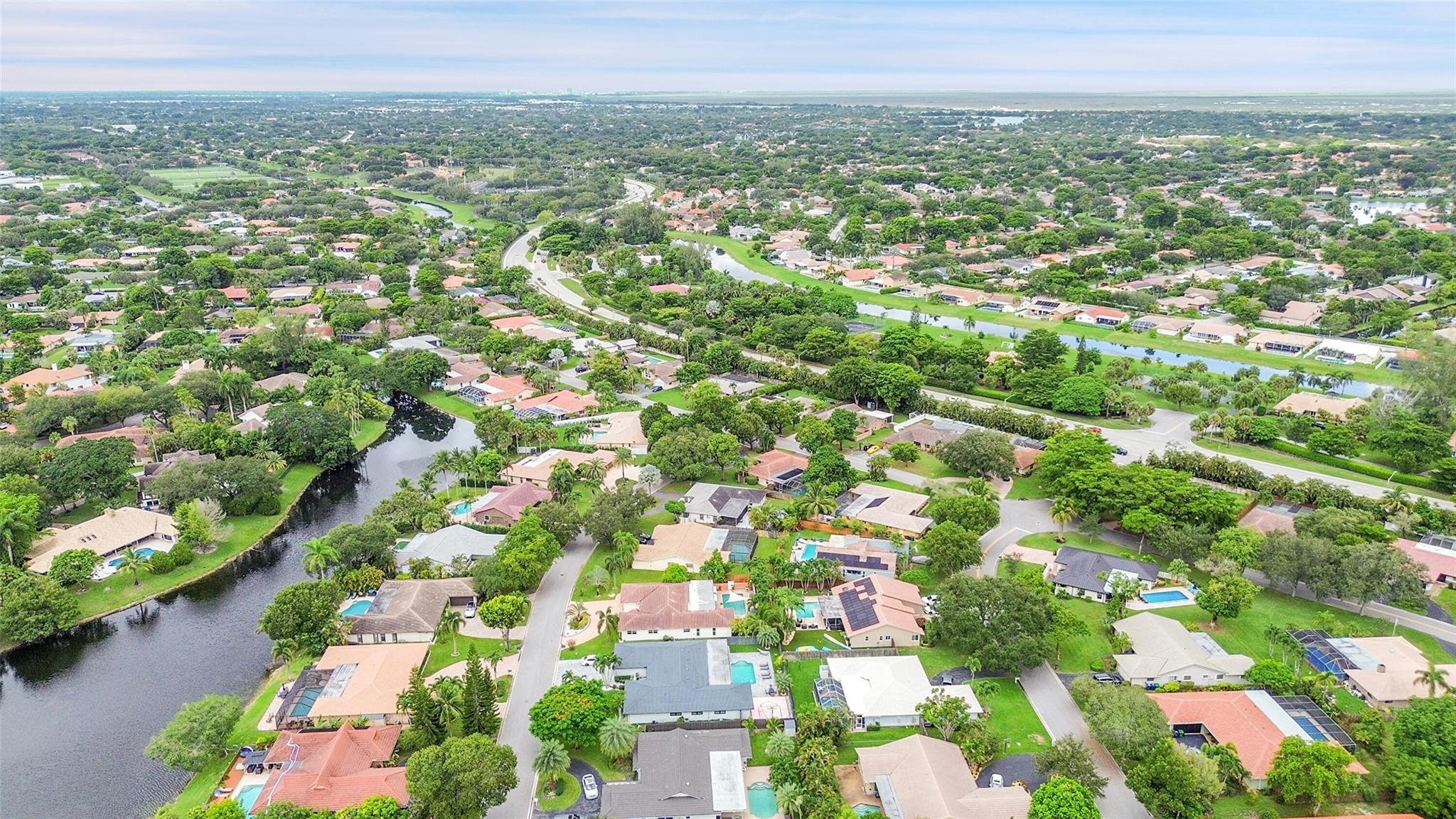 MAPLEWOOD - Residential