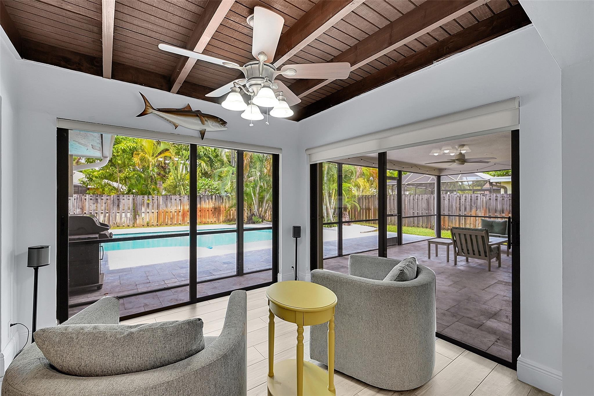 MAPLEWOOD - Residential