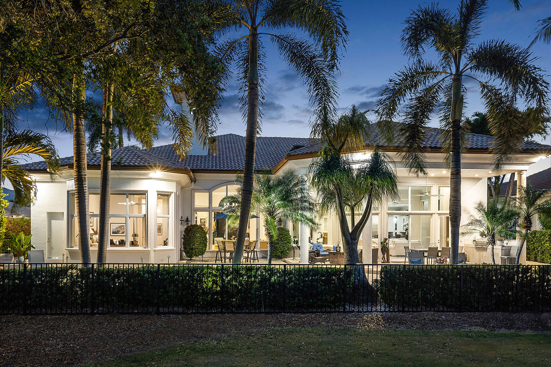 ROYAL PALM YACHT & COUNTR - Residential