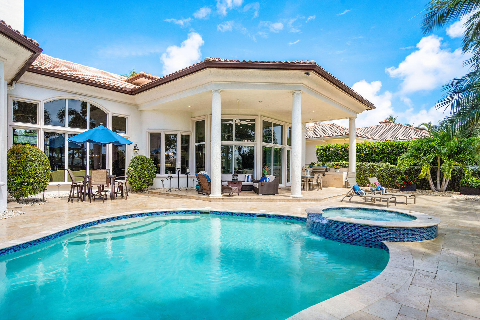 ROYAL PALM YACHT & COUNTR - Residential