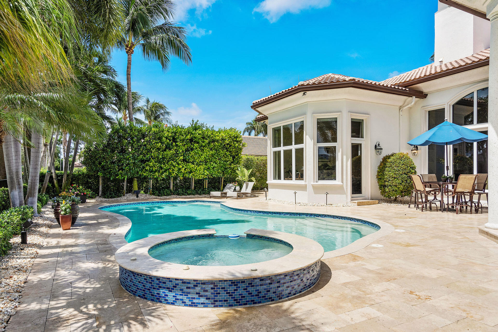 ROYAL PALM YACHT & COUNTR - Residential