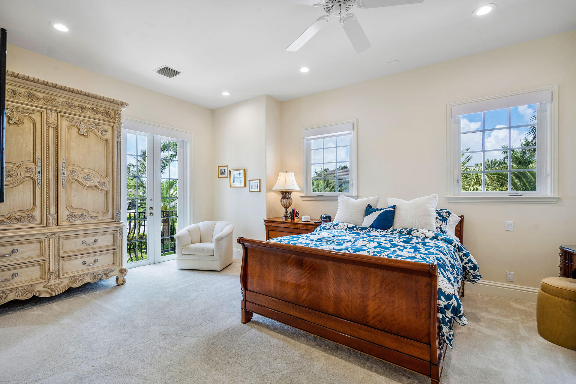 ROYAL PALM YACHT & COUNTR - Residential