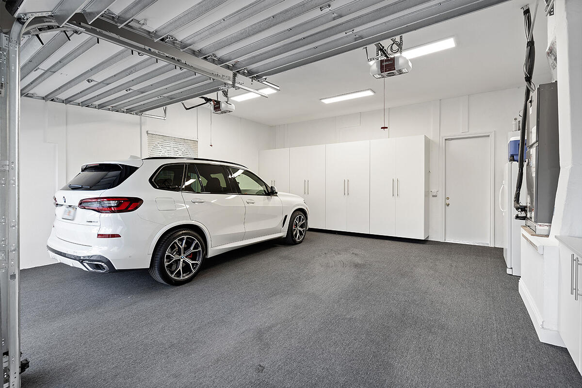 ROYAL PALM YACHT & COUNTR - Residential