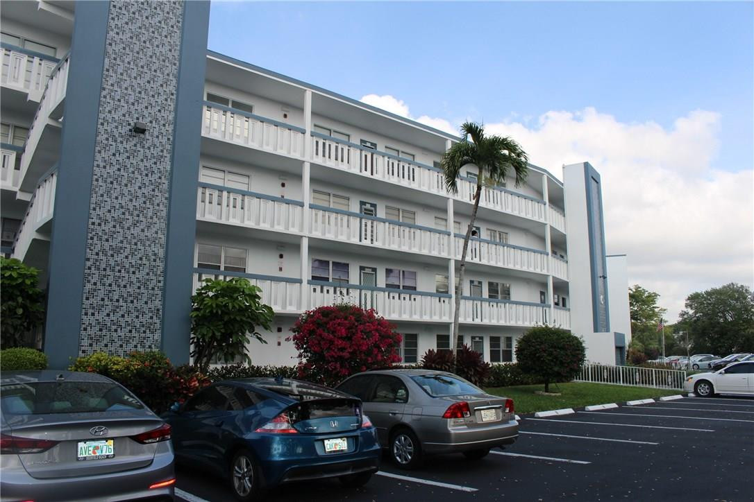 CENTURY VILLAGE EAST - Residential