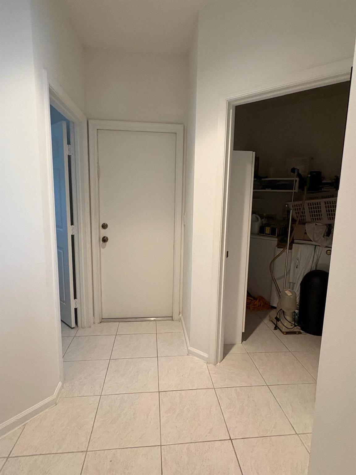 HOLIDAY SPRINGS EAST - Residential Lease