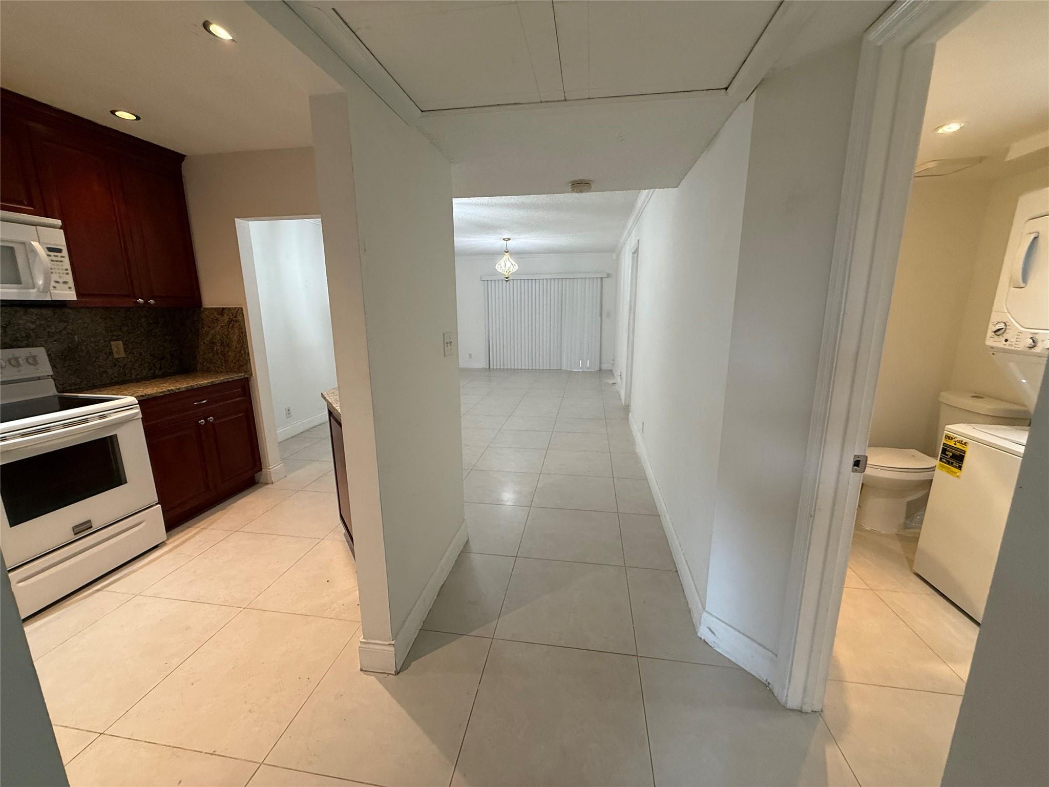 Villas At Meadow - Residential Lease