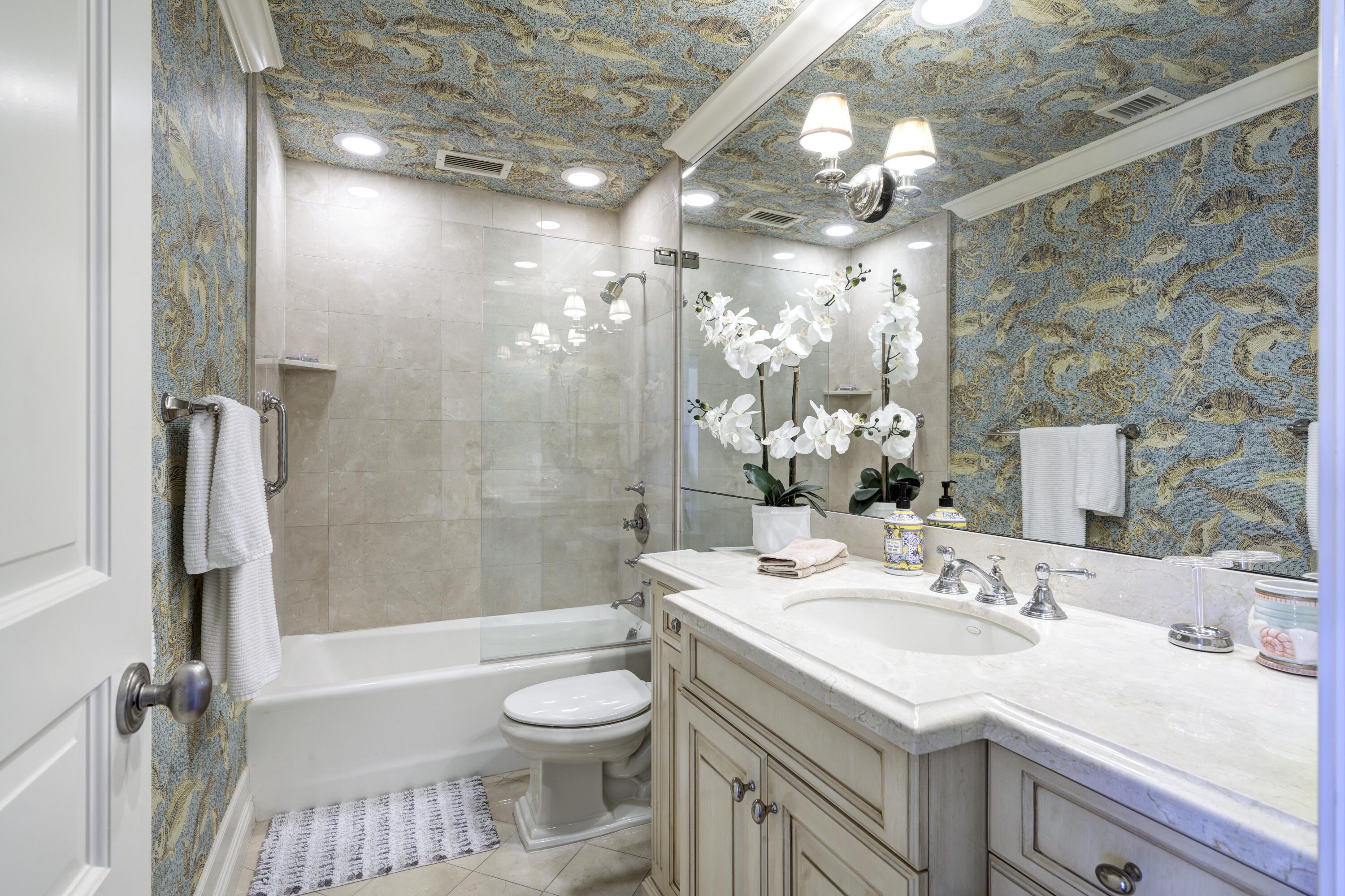 ELIOT HOUSE CONDO - Residential Lease