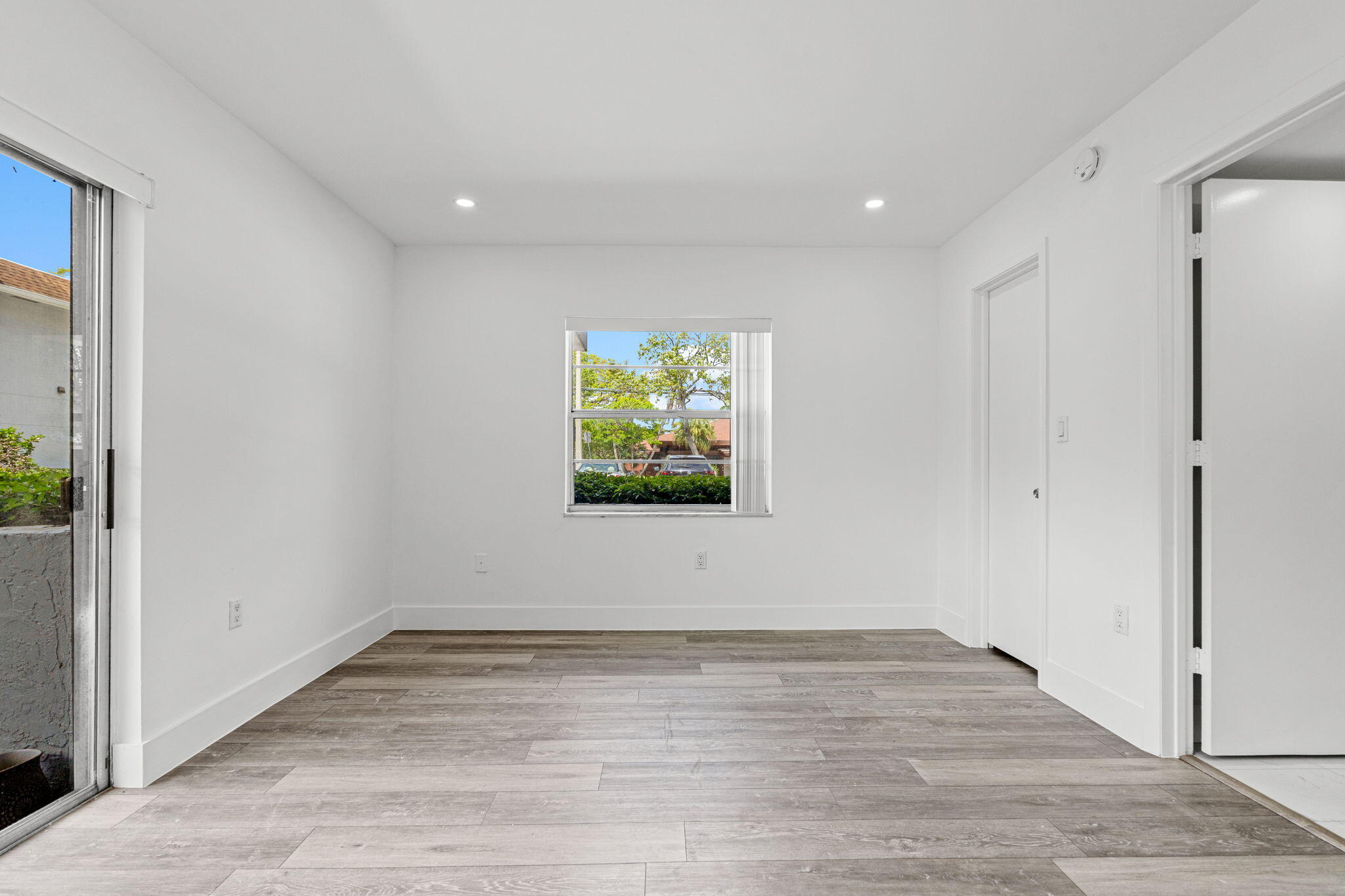 INWOOD CONDO - Residential