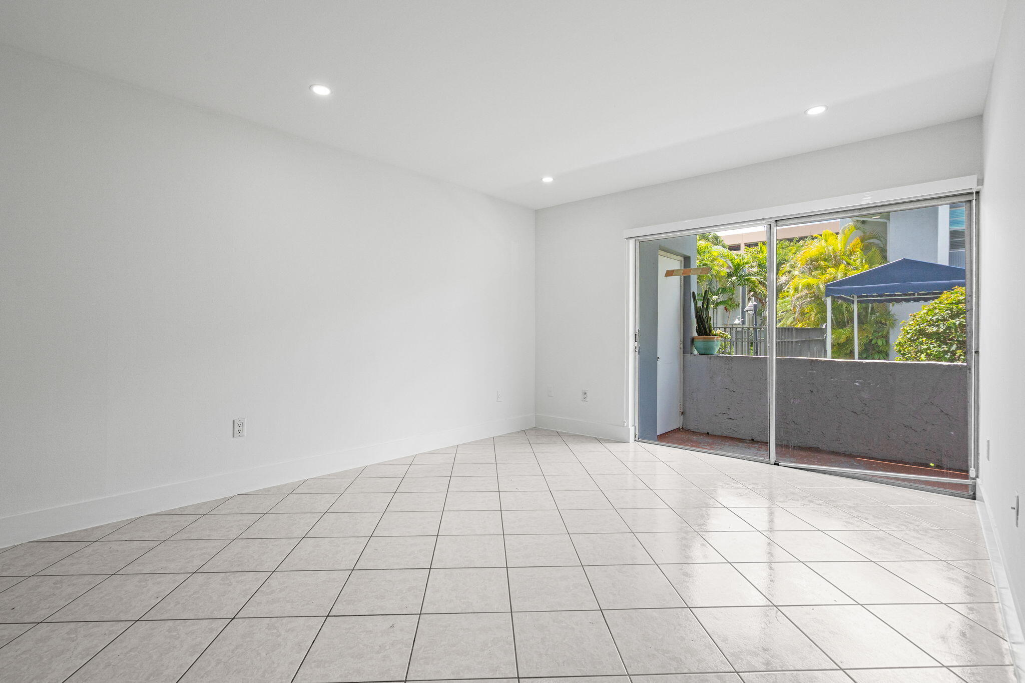 INWOOD CONDO - Residential