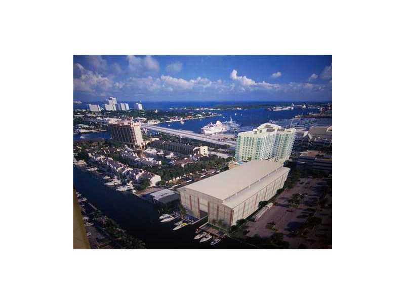 THE PORT MARINA - Land