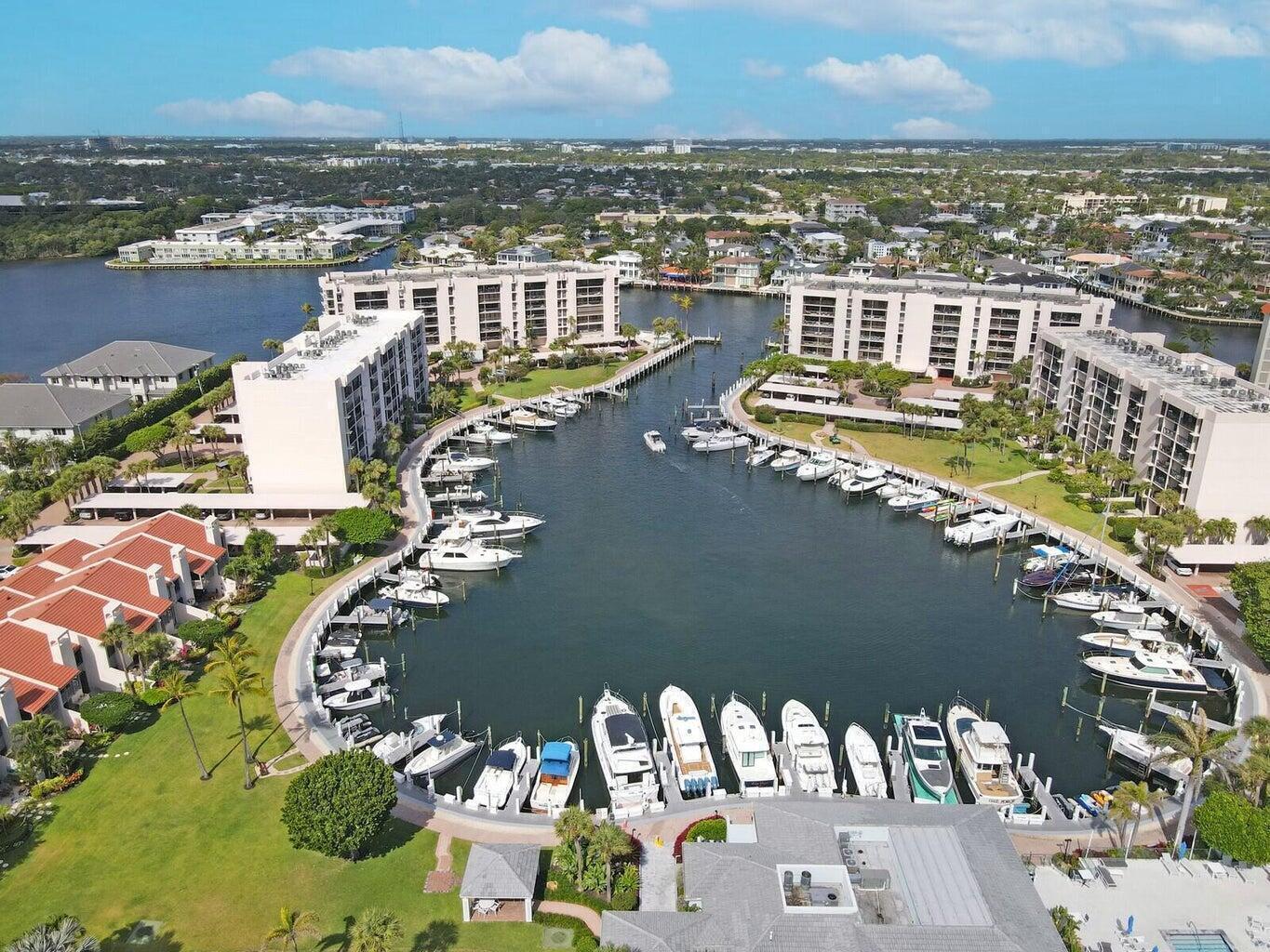 YACHT & RACQUET CLUB OF B - Residential Lease