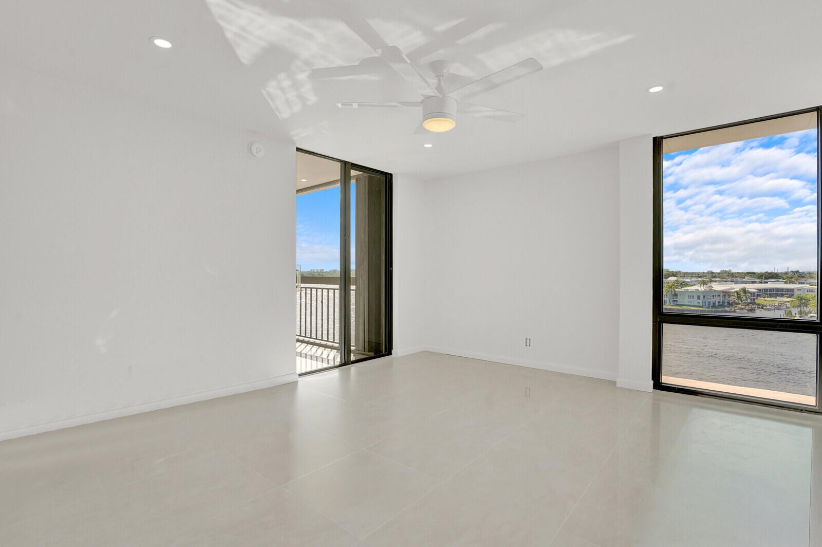 YACHT & RACQUET CLUB OF B - Residential Lease