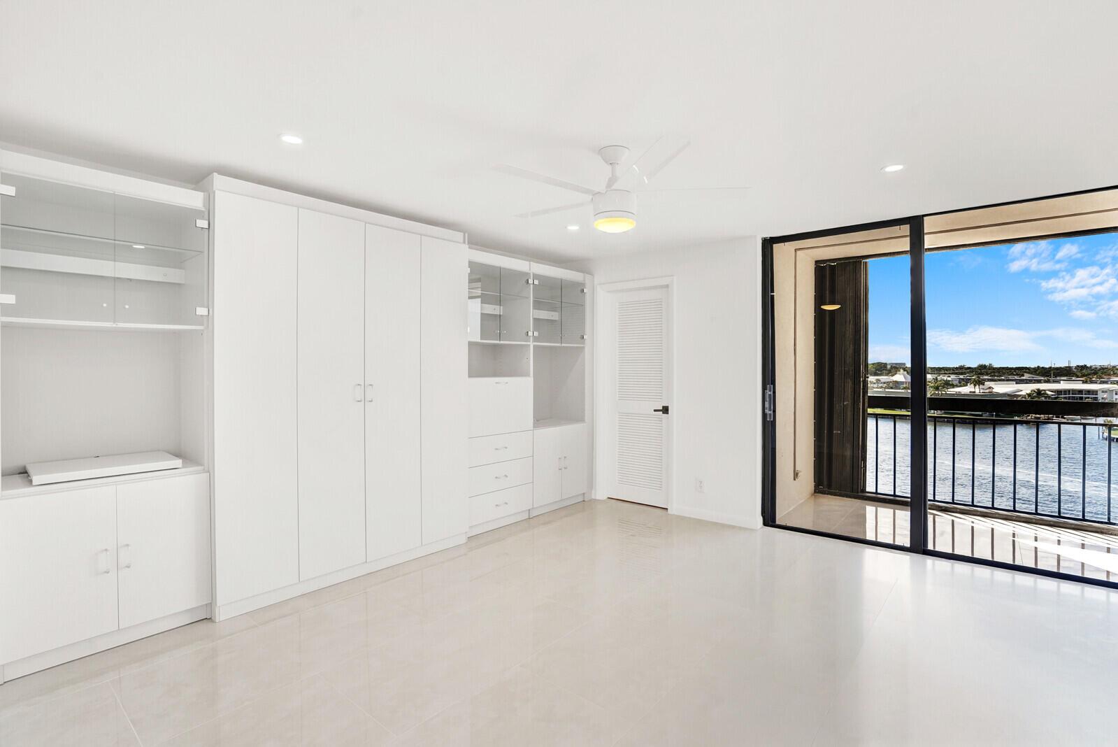 YACHT & RACQUET CLUB OF B - Residential Lease