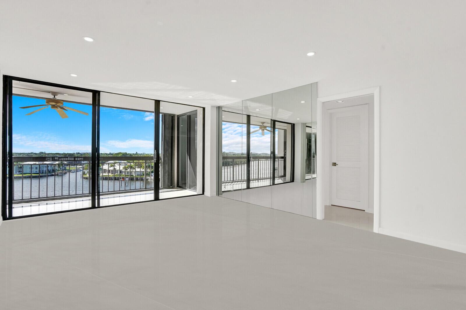 YACHT & RACQUET CLUB OF B - Residential Lease