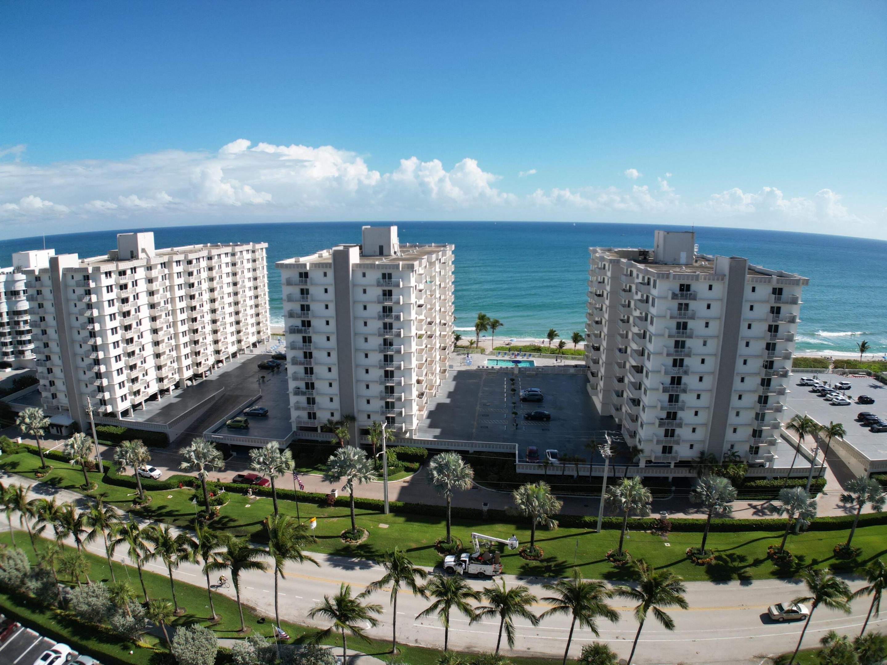 Properties | Stephanie Kaufman 3221 S OCEAN Boulevard 302
