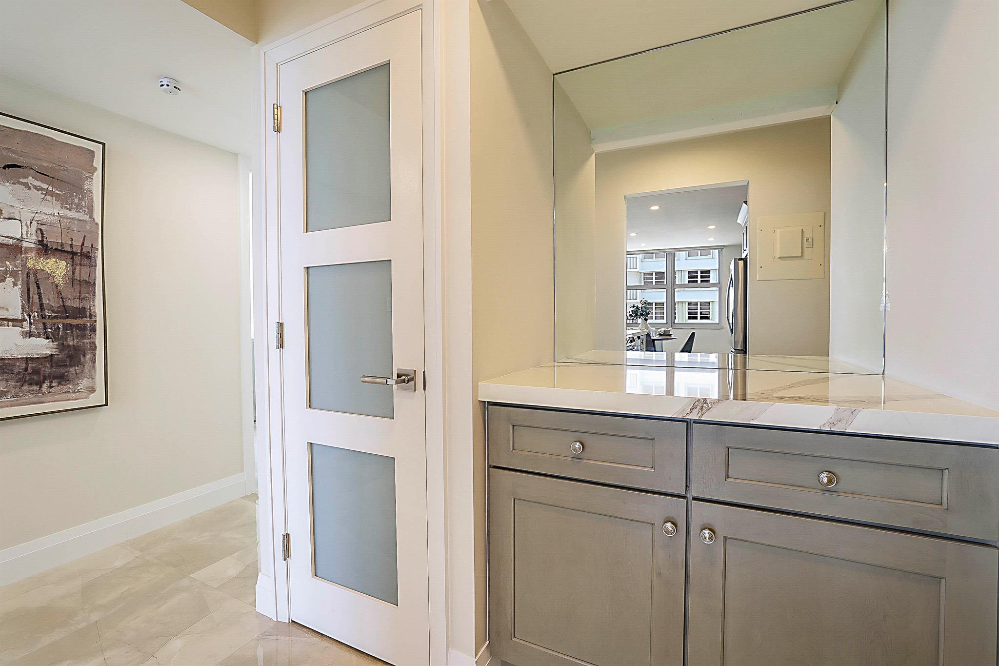 BOCA TOWERS CONDO PORTION - Residential Lease