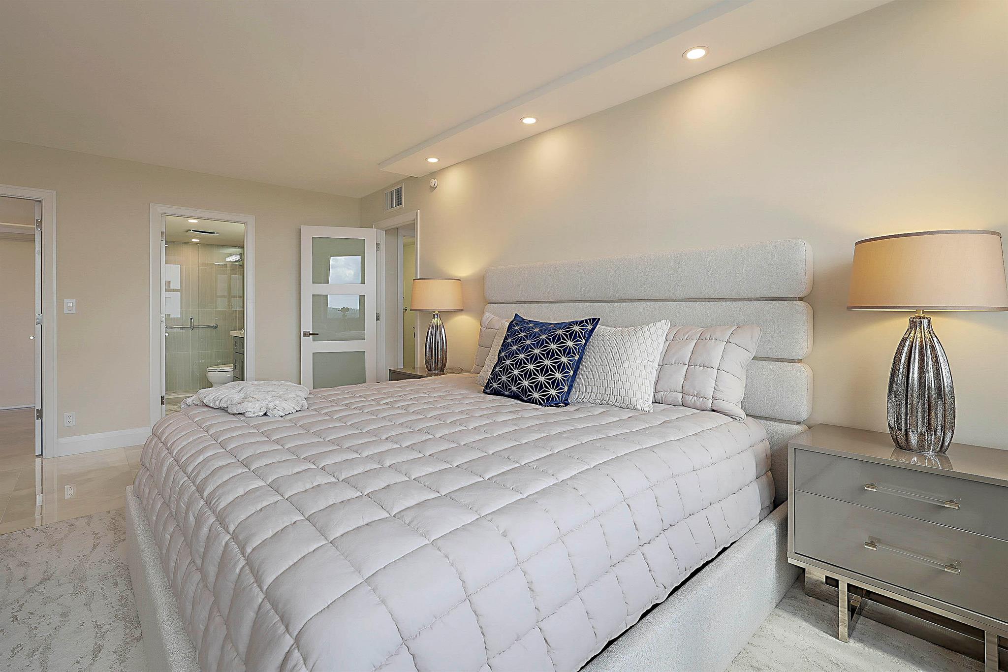 BOCA TOWERS CONDO PORTION - Residential Lease