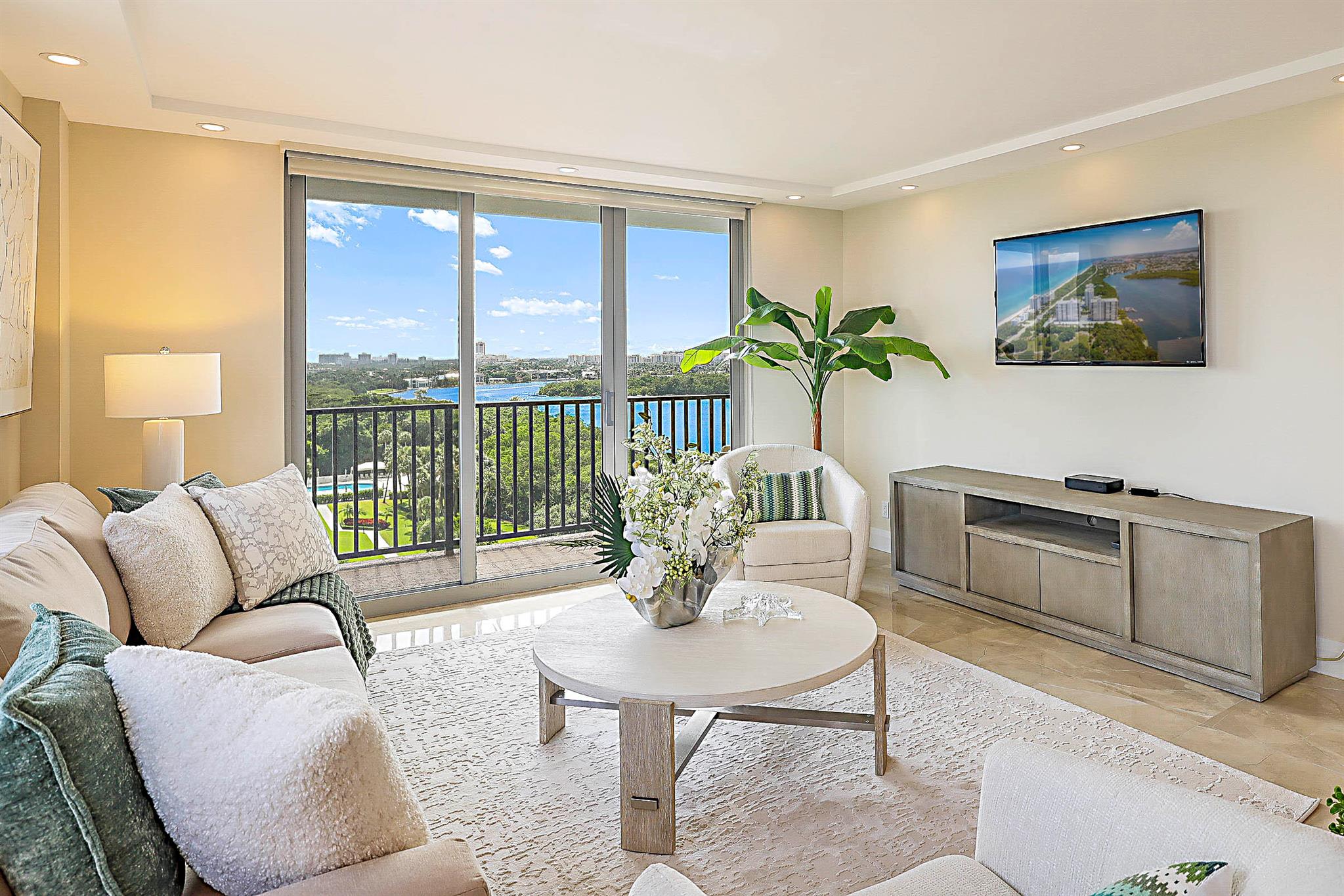 BOCA TOWERS CONDO PORTION - Residential Lease