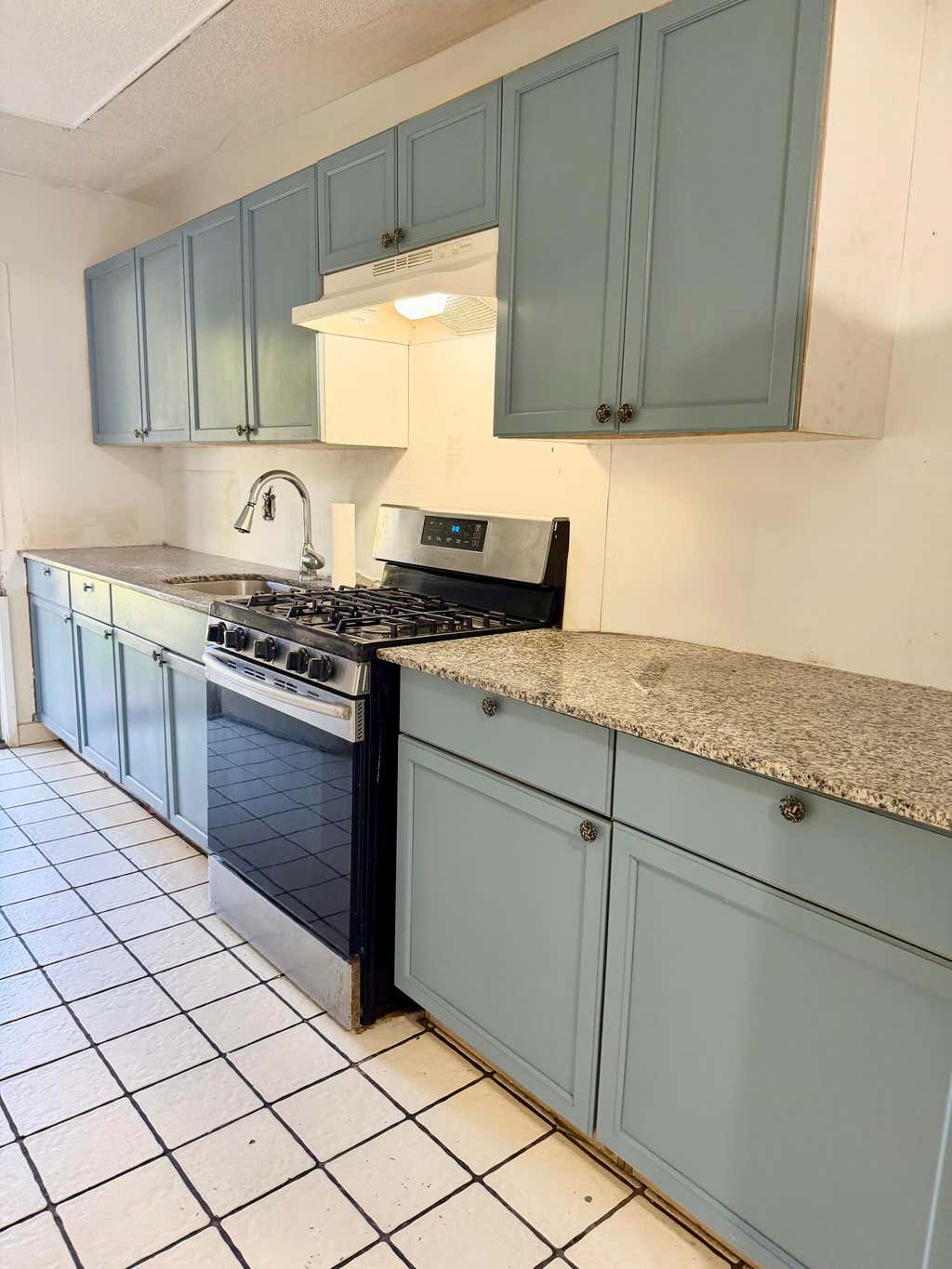 Photo of 20330 NE 2nd Avenue #D-5, Miami Gardens, FL 33179 (MLS # B26045495)