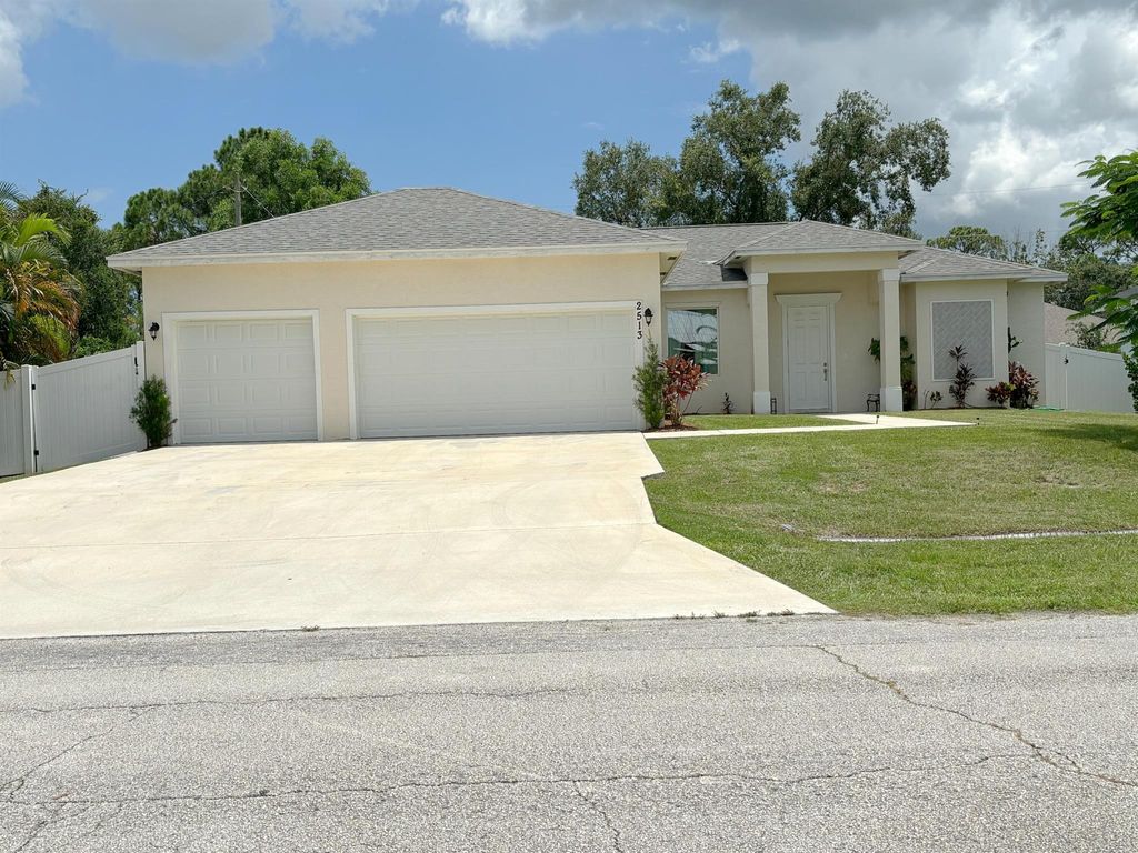 Photo of 2513 SW Calder Street, Port Saint Lucie, FL 34953 (MLS # R11012916)