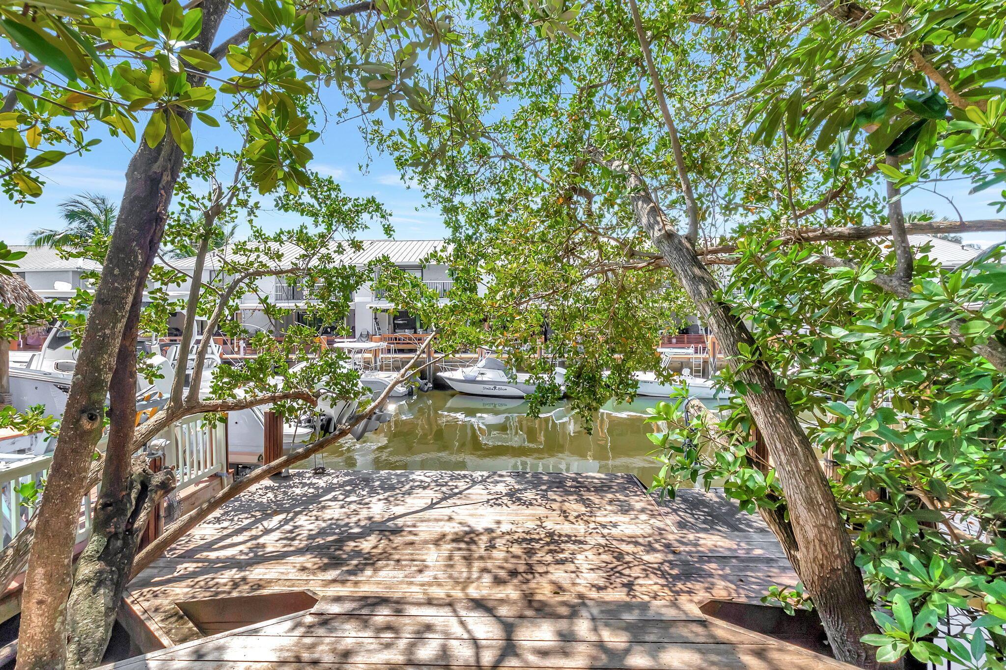 626 Mariners Way