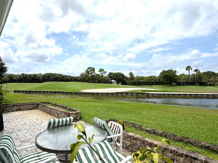 DELRAY DUNES HOLLY VILLAS CONDO - Residential