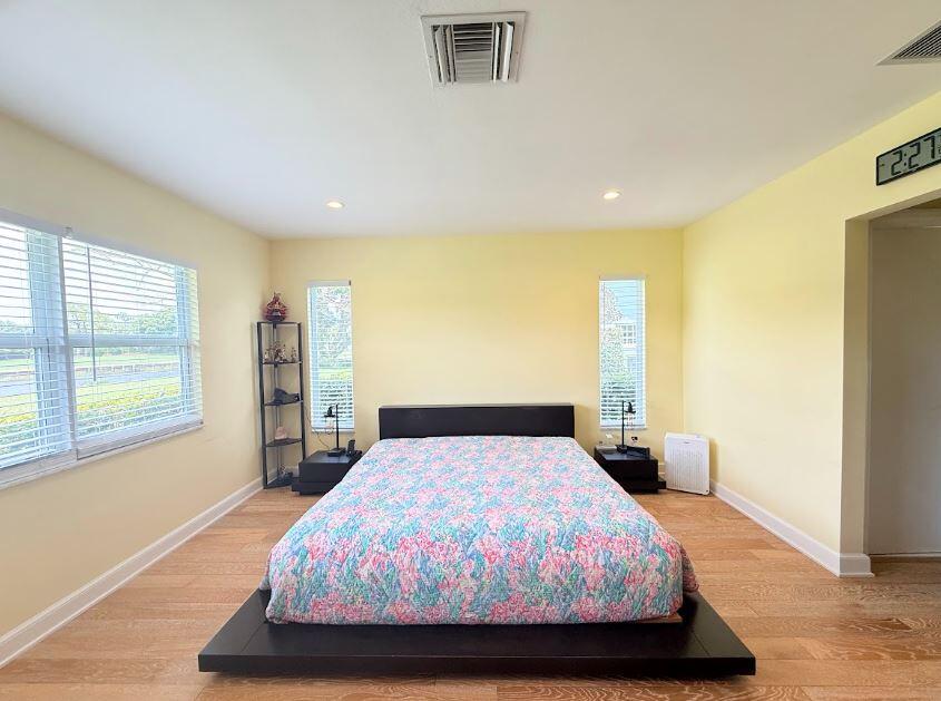 DELRAY DUNES HOLLY VILLAS CONDO - Residential