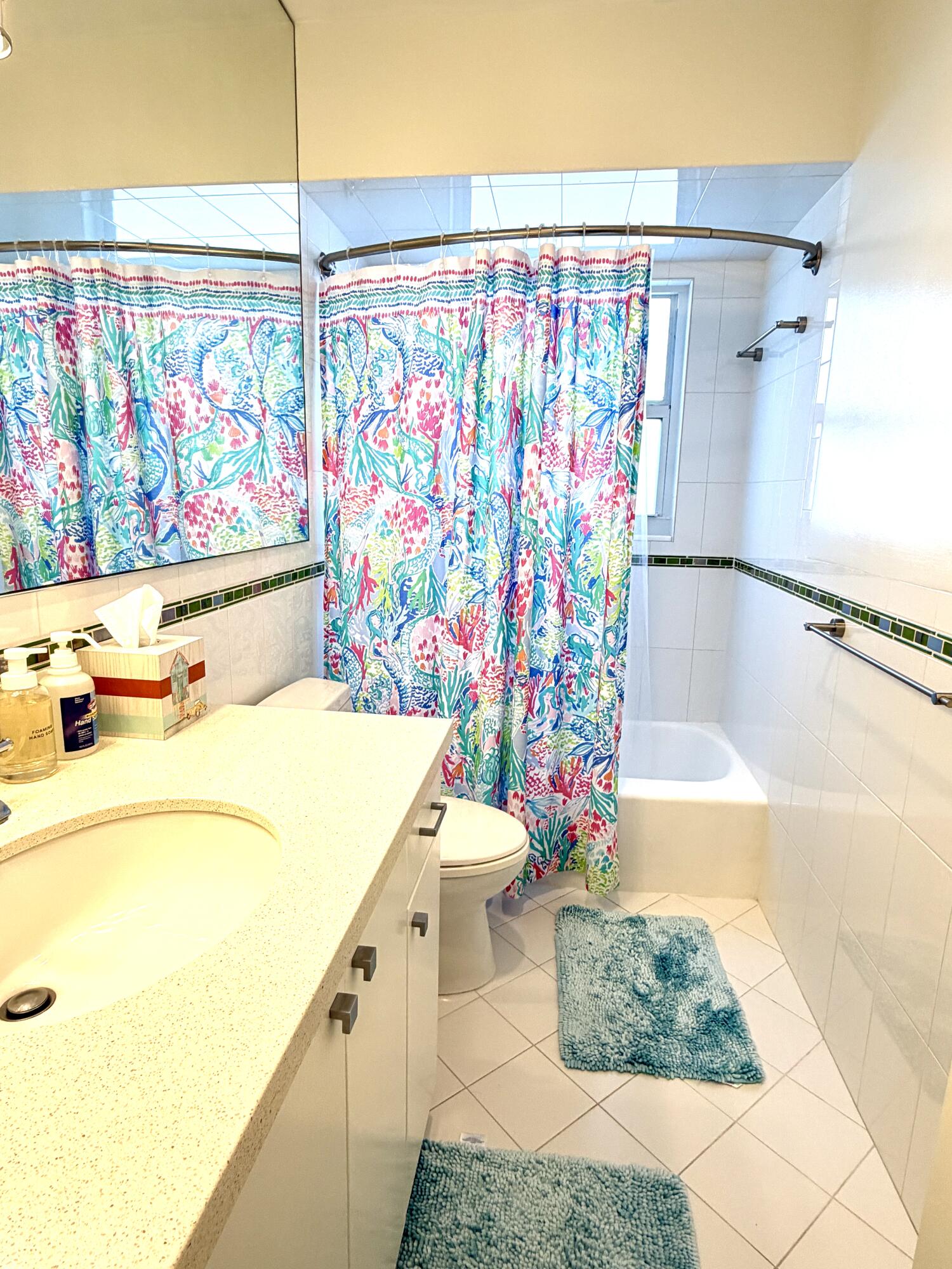 DELRAY DUNES HOLLY VILLAS CONDO - Residential
