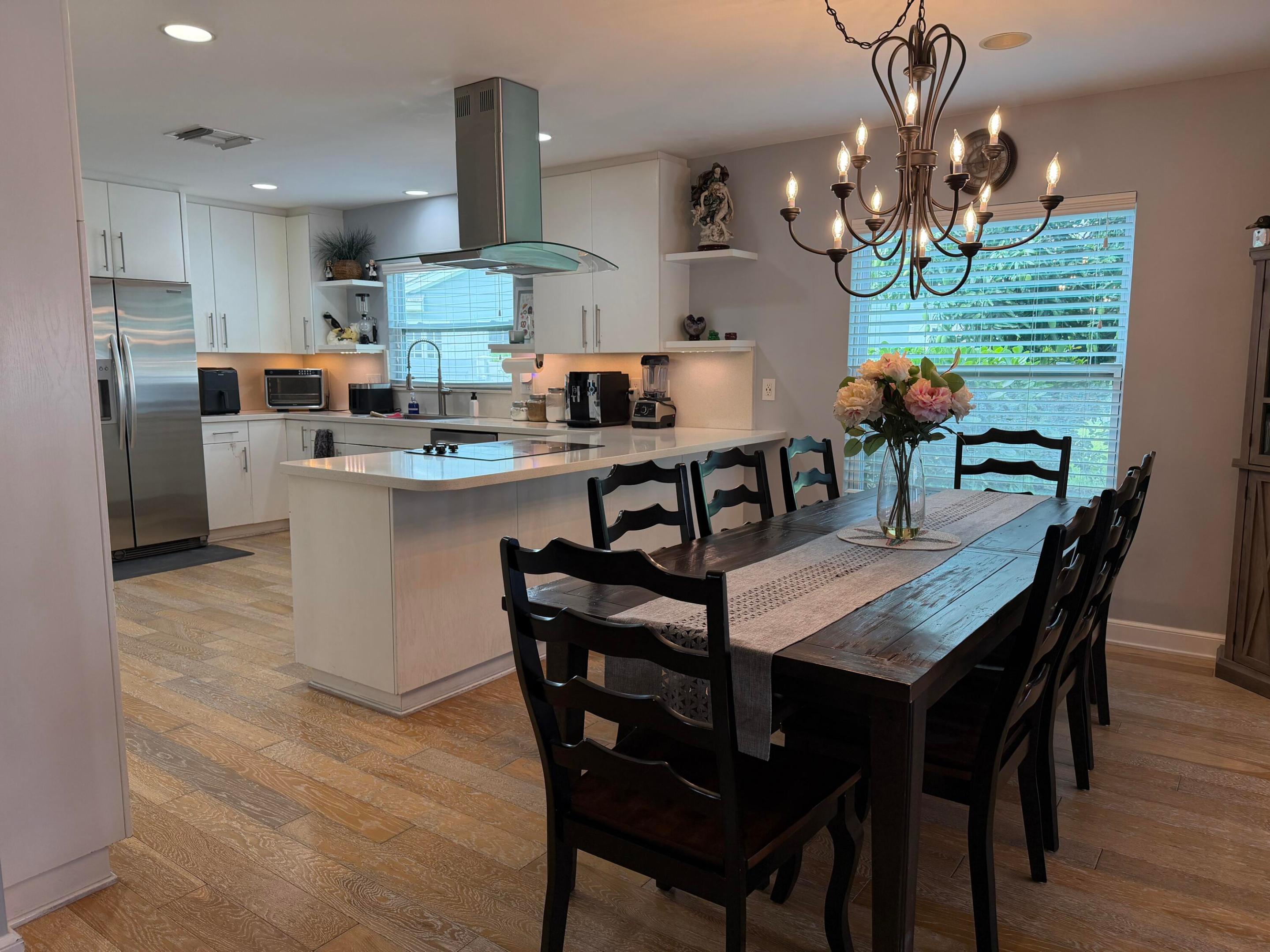 DELRAY DUNES HOLLY VILLAS CONDO - Residential