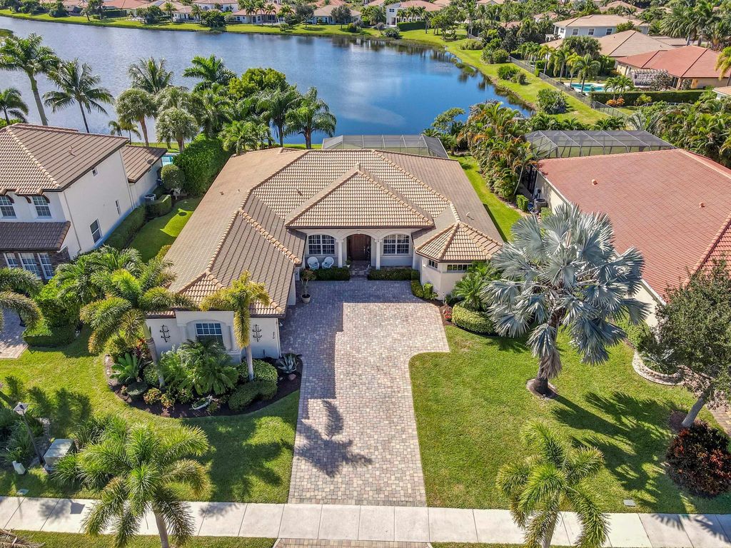 Photo of 270 Rudder Cay Way, Jupiter, FL 33458 (MLS # R11132953)