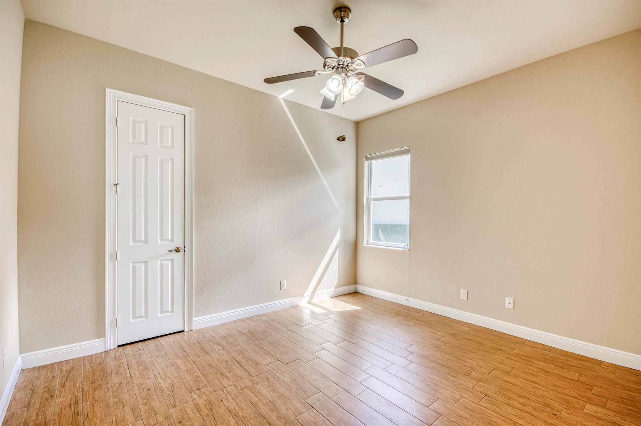 Rialto, Loxahatchee Reser - Residential