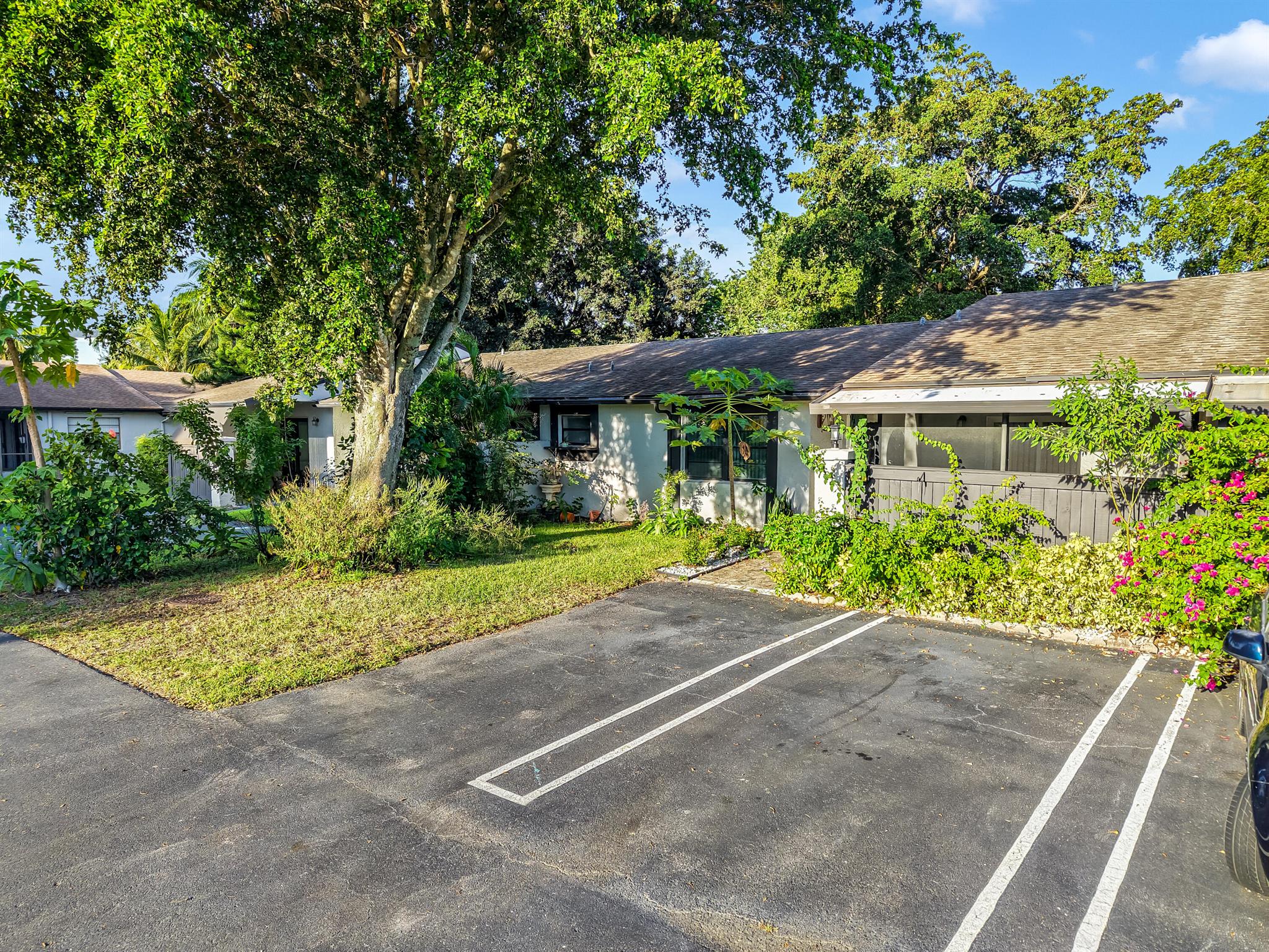 Beautiful 3-bedroom, 2-bath home in the heart of Royal Palm Beach! This charming residence offers 1,347 sq. ft. of comfortable living space on a 4,991 sq. ft. lot. Features include an open and inviting layout, well-sized bedrooms, and plenty of natural light throughout. Enjoy a spacious backyard, perfect for entertaining, outdoor activities, or future customization. Conveniently located near top-rated schools, parks, shopping, dining, and major highways. No HOA restrictions make this property an excellent opportunity for homeowners or investors alike.