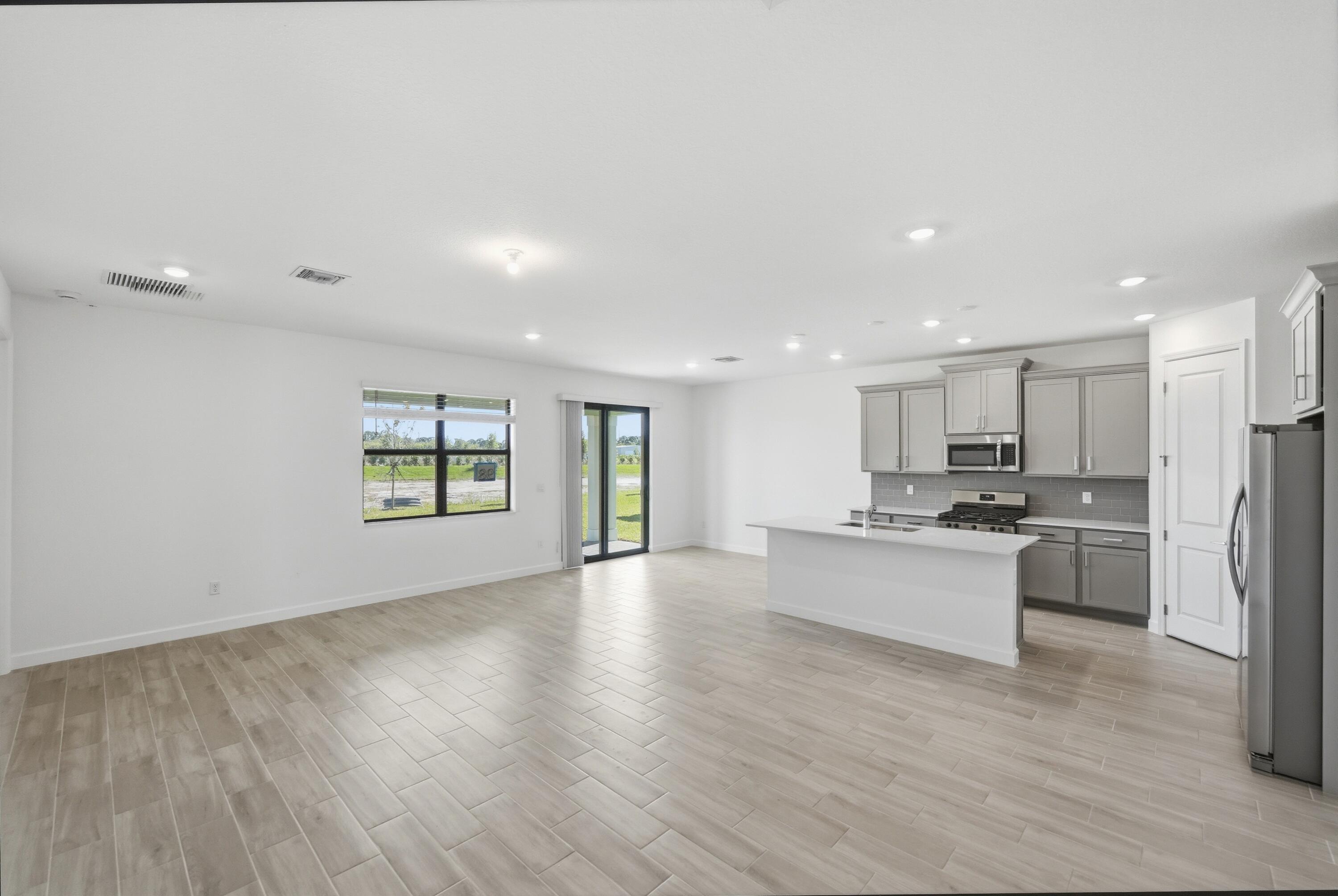 Glynlea Country Club - Residential