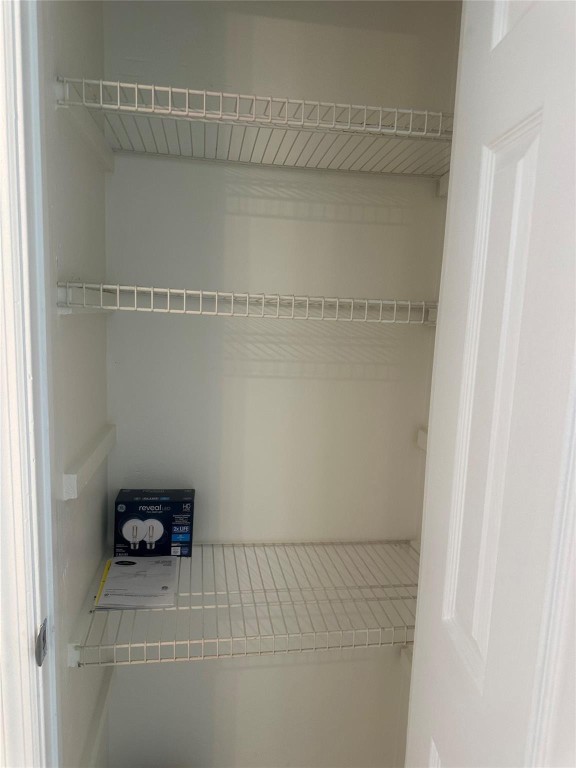 Pine Crest Amd 7-13 B - Residential Lease