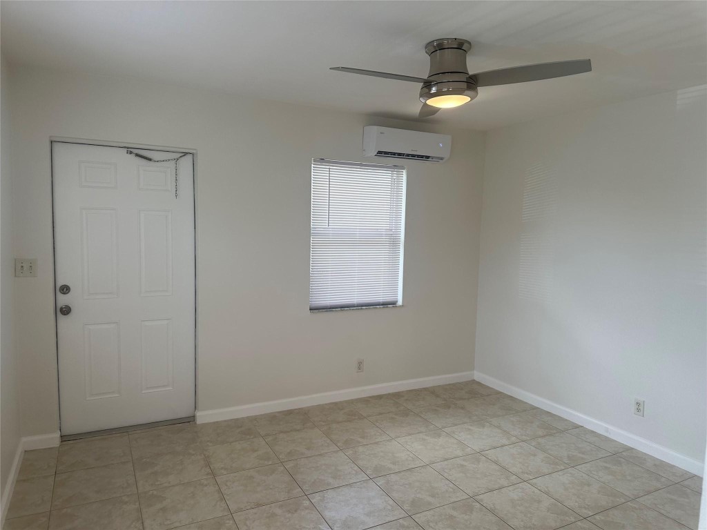 Pine Crest Amd 7-13 B - Residential Lease