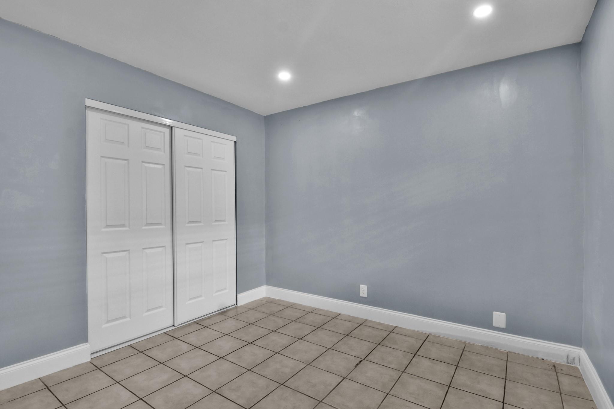 Rivetside Park - Residential Lease