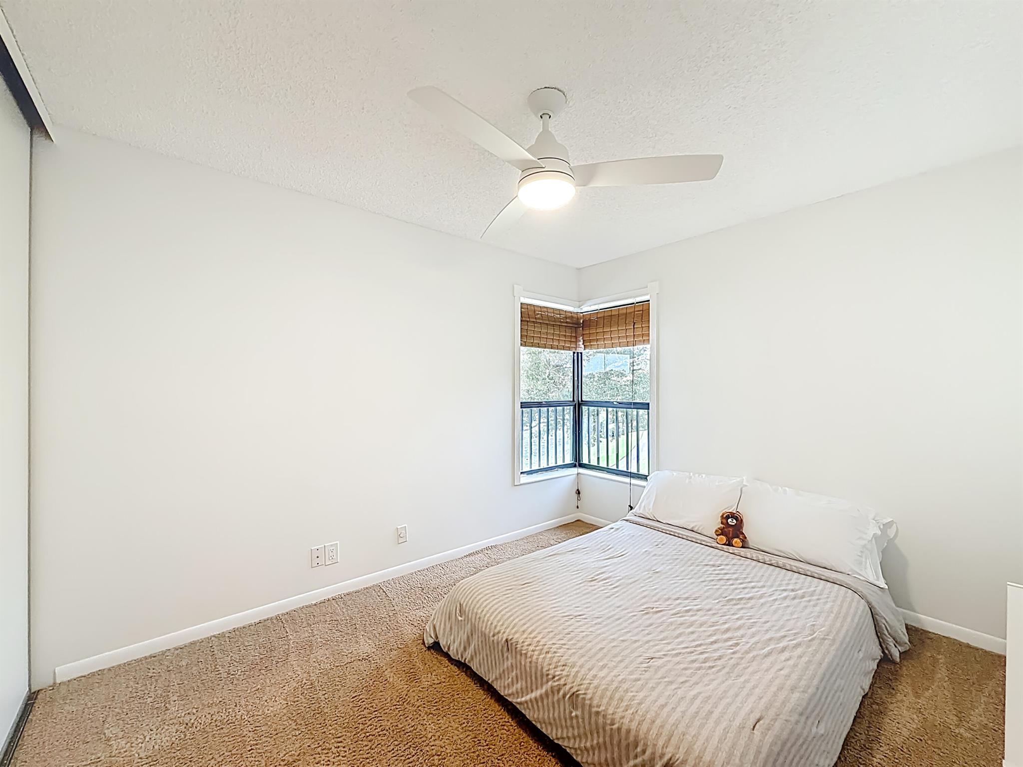 APPLEWOOD VILLAGE II-A CO - Residential Lease