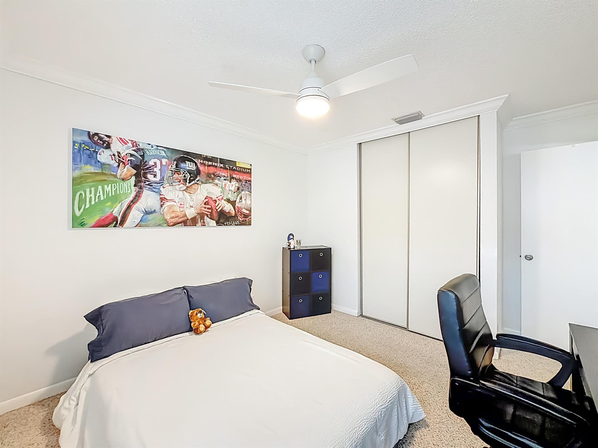 APPLEWOOD VILLAGE II-A CO - Residential Lease