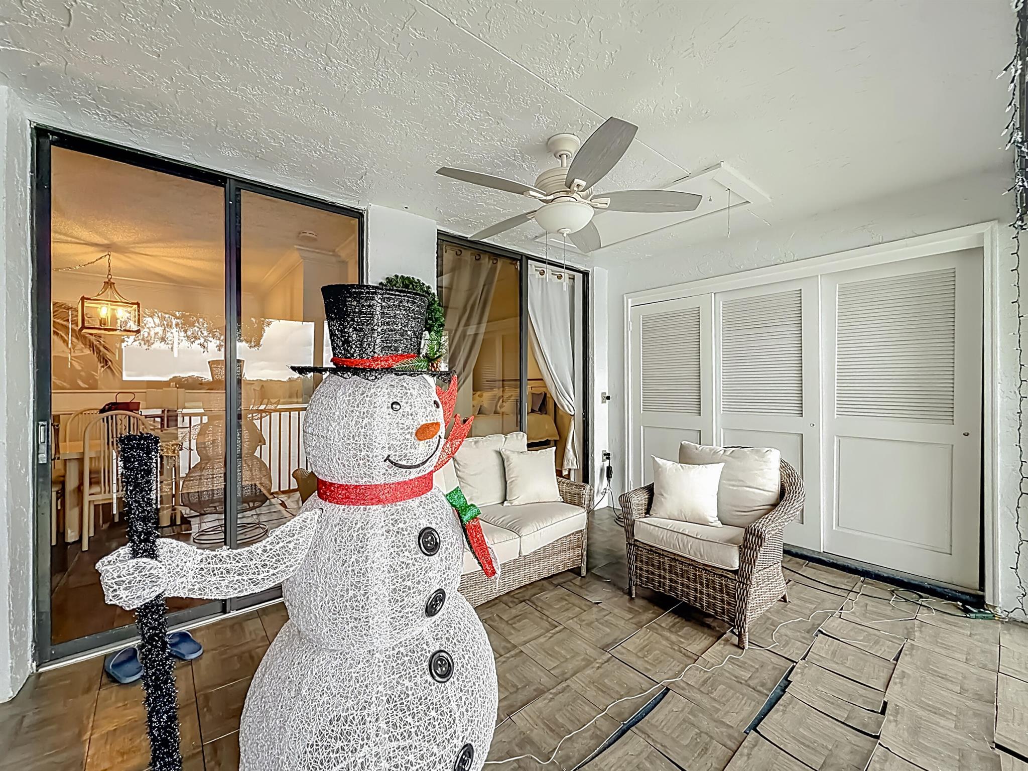 APPLEWOOD VILLAGE II-A CO - Residential Lease