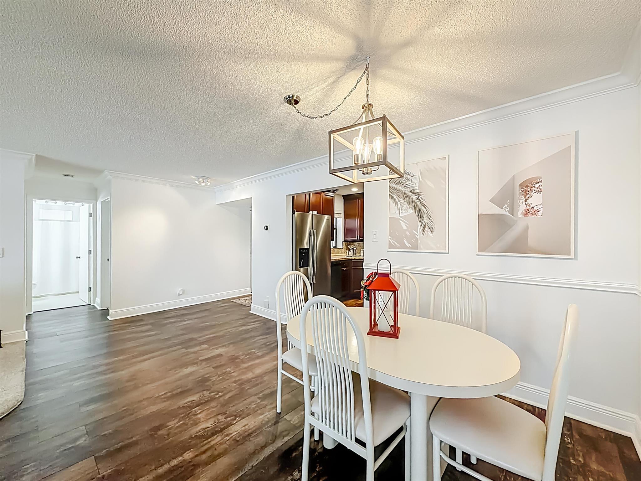 APPLEWOOD VILLAGE II-A CO - Residential Lease