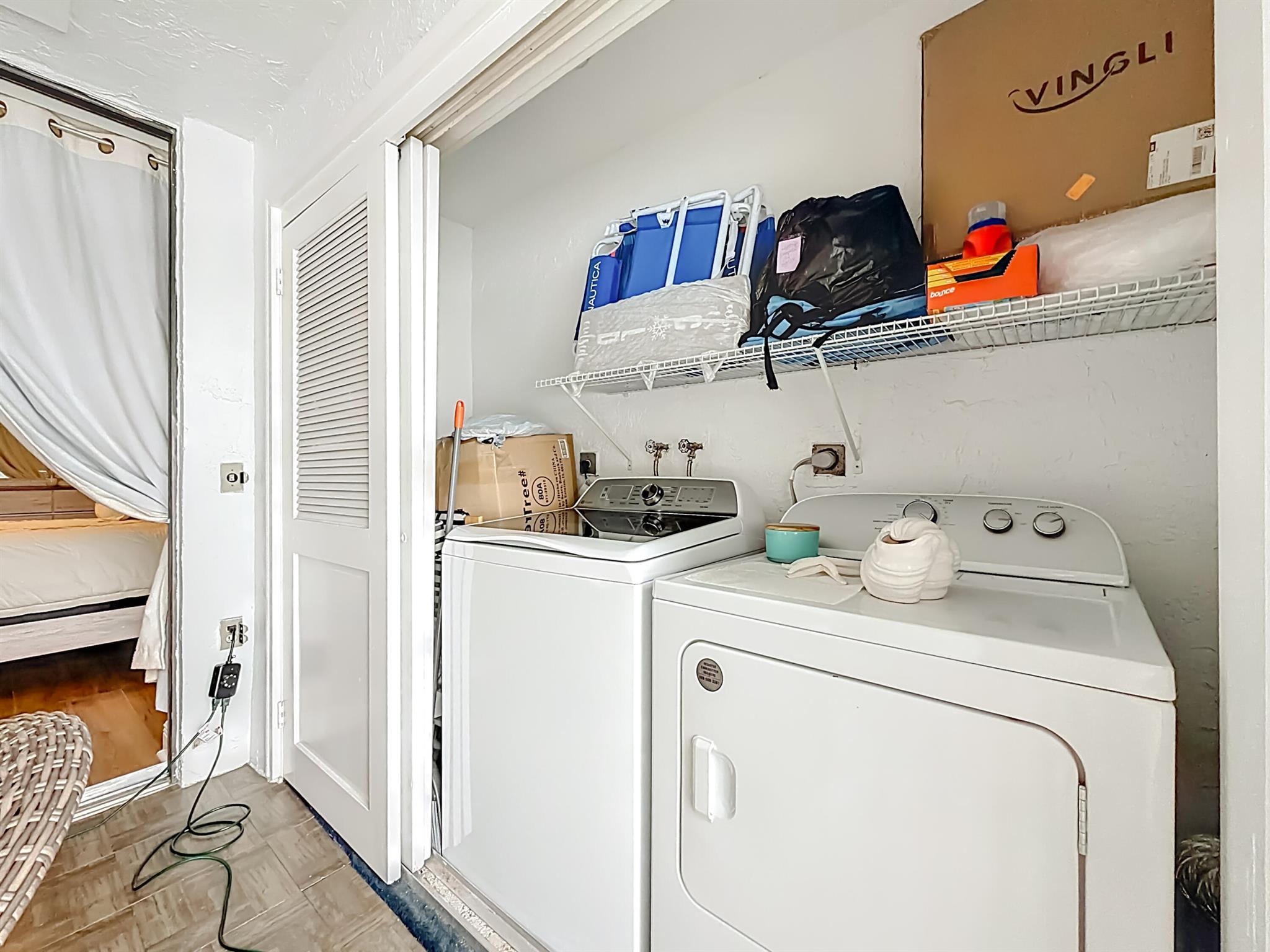 APPLEWOOD VILLAGE II-A CO - Residential Lease