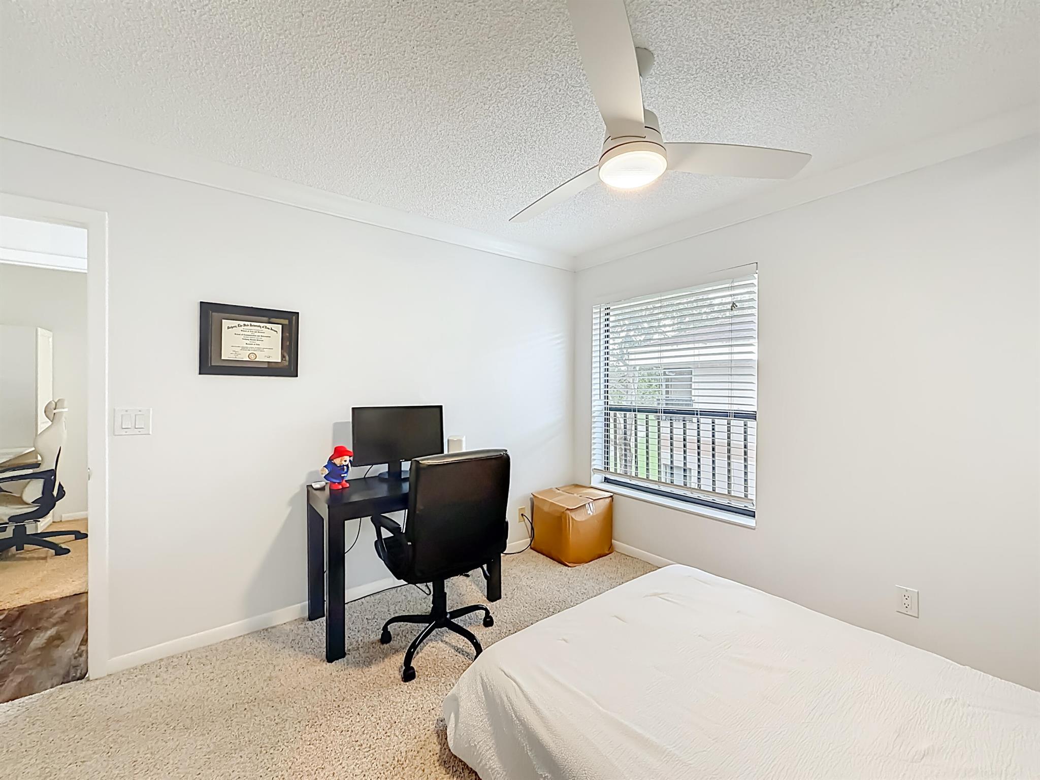 APPLEWOOD VILLAGE II-A CO - Residential Lease