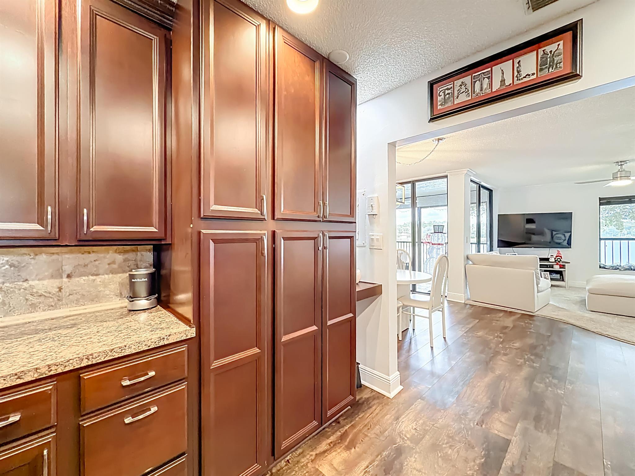 APPLEWOOD VILLAGE II-A CO - Residential Lease