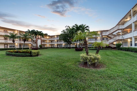 Photo of 505 Mansfield M, Boca Raton, FL 33434 (MLS # B26054013)