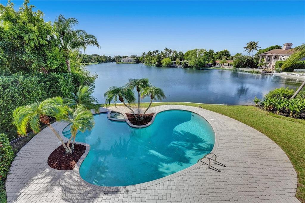 Sea Ranch Lakes - Residential