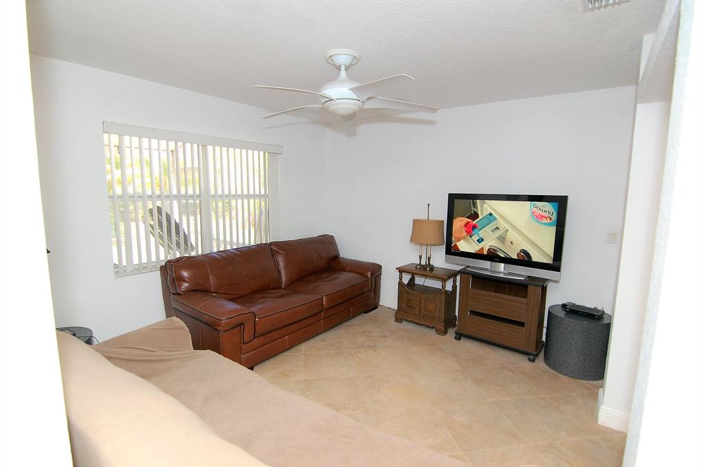 CENTURA PARC - Residential