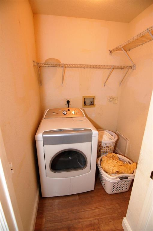 CENTURA PARC - Residential