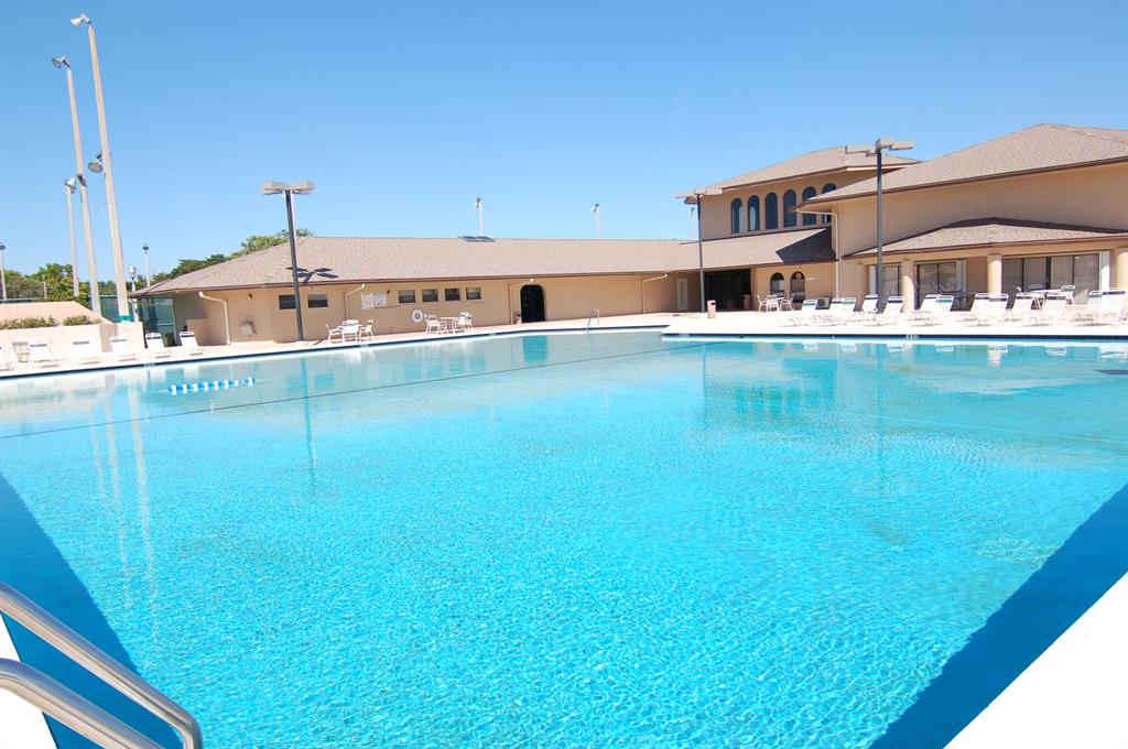 CENTURA PARC - Residential