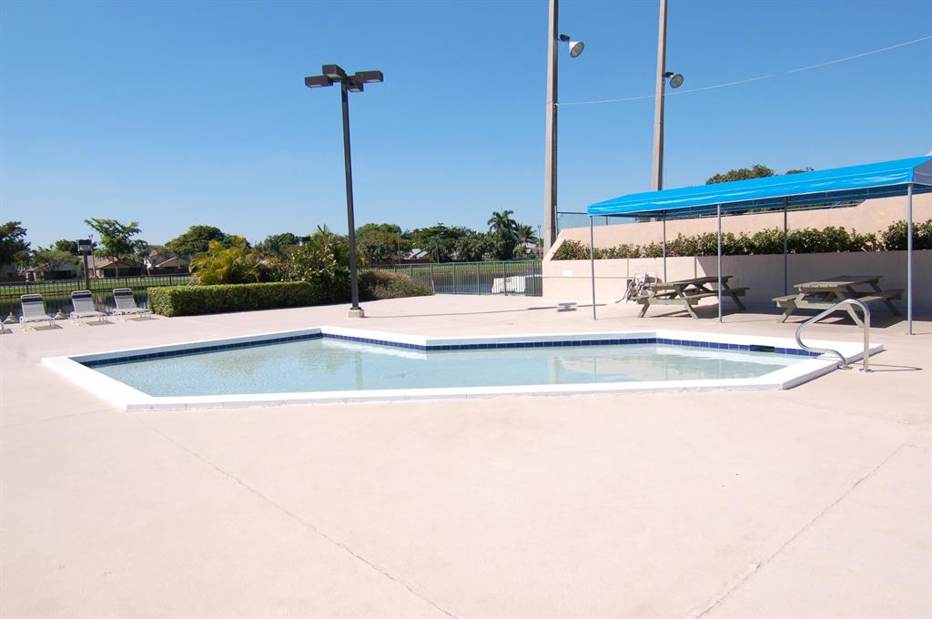 CENTURA PARC - Residential